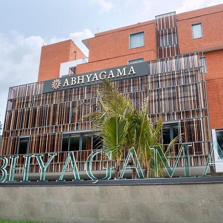 Abhyagama Hotel Digha  Exteriör bild