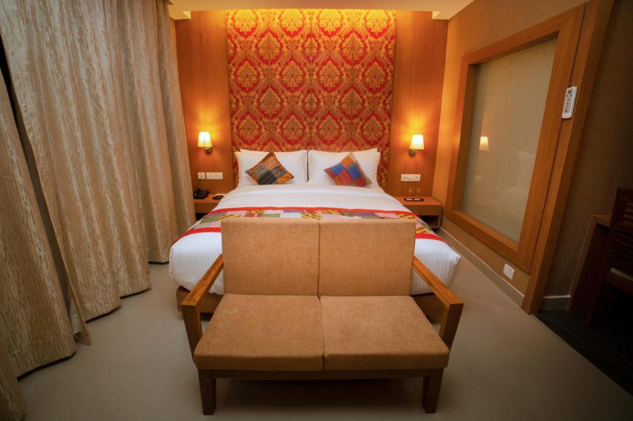 Abhyagama Hotel Digha  Exteriör bild