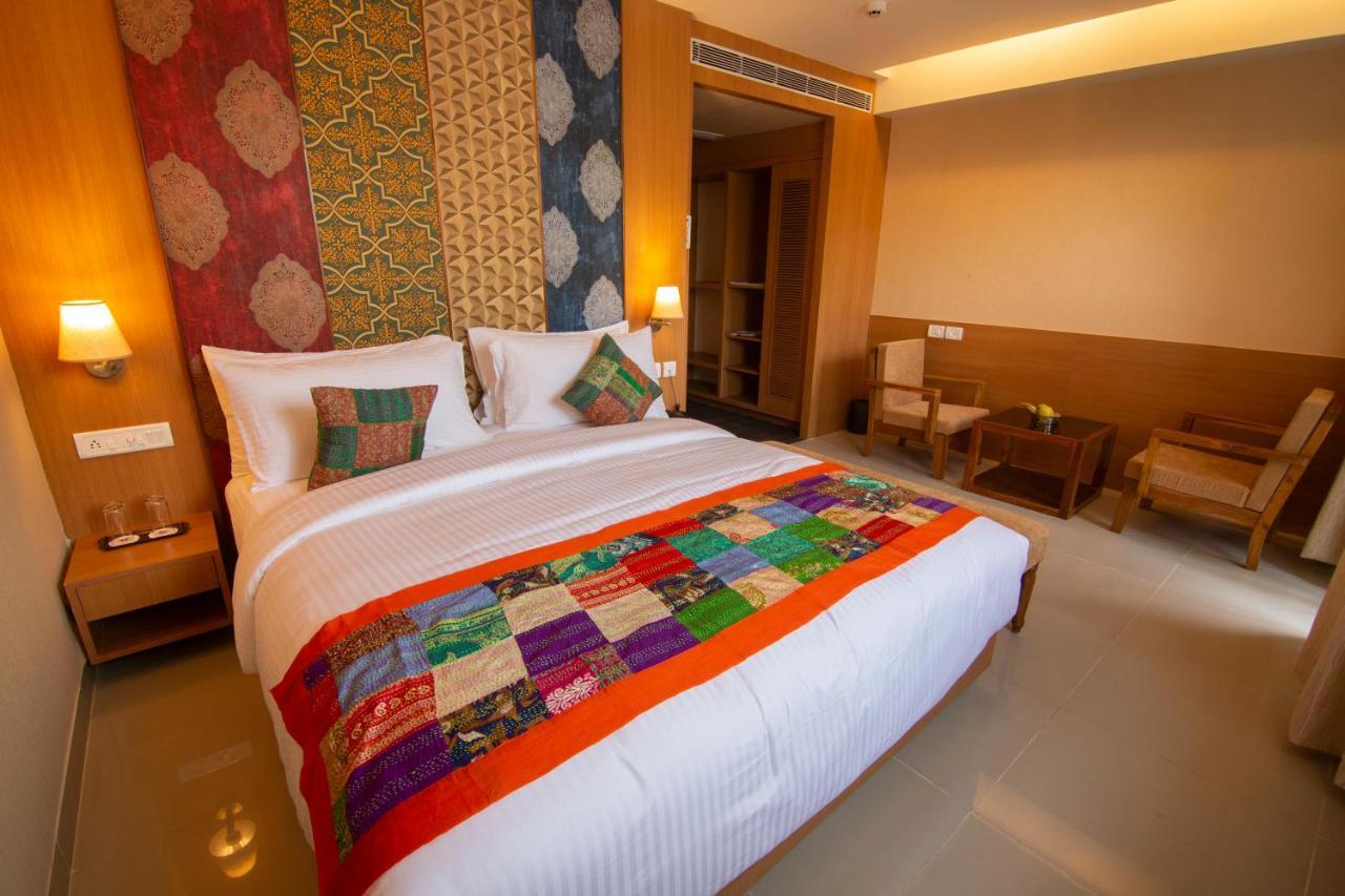 Abhyagama Hotel Digha  Exteriör bild