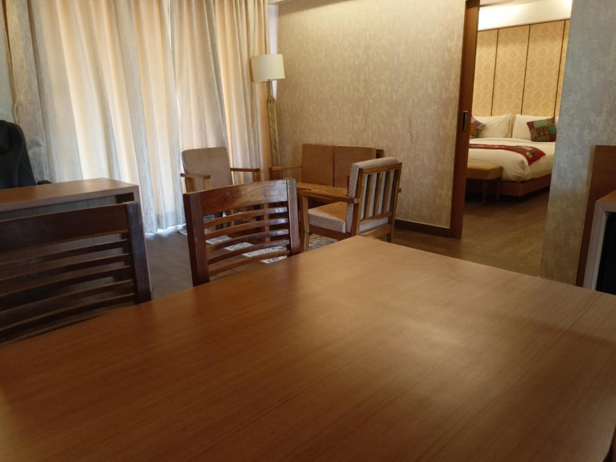 Abhyagama Hotel Digha  Exteriör bild